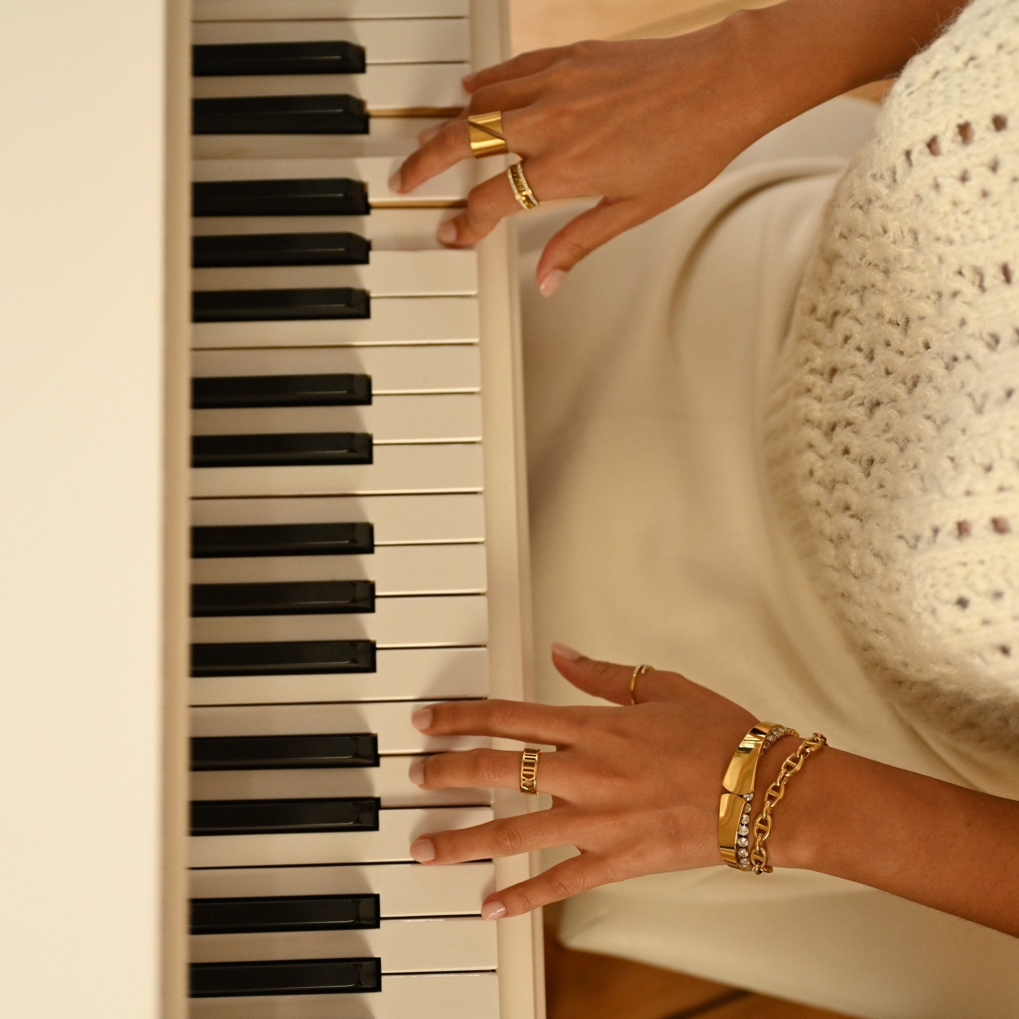 Angerona Bracelet - EzaVision - Bracelets - Angerona Bracelet - EzaVision