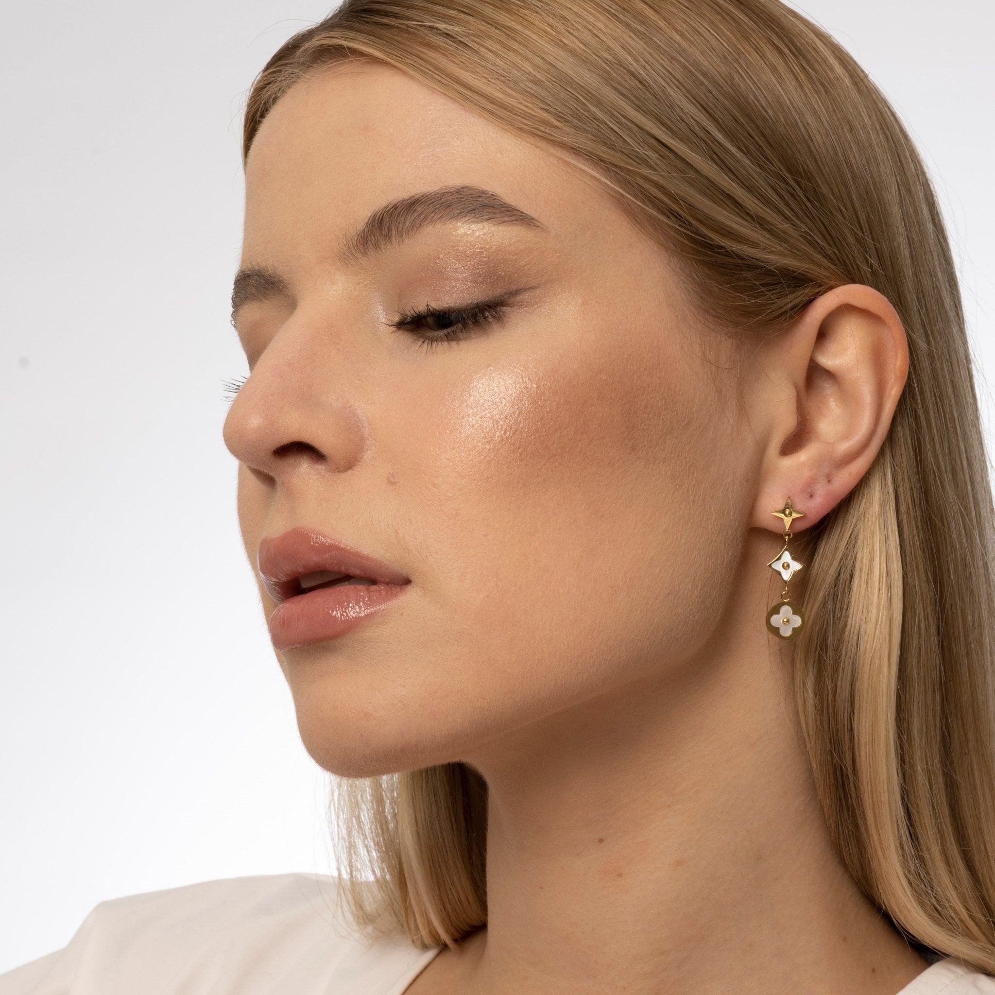 Canum Earrings - EzaVision - Earrings - Canum Earrings - EzaVision