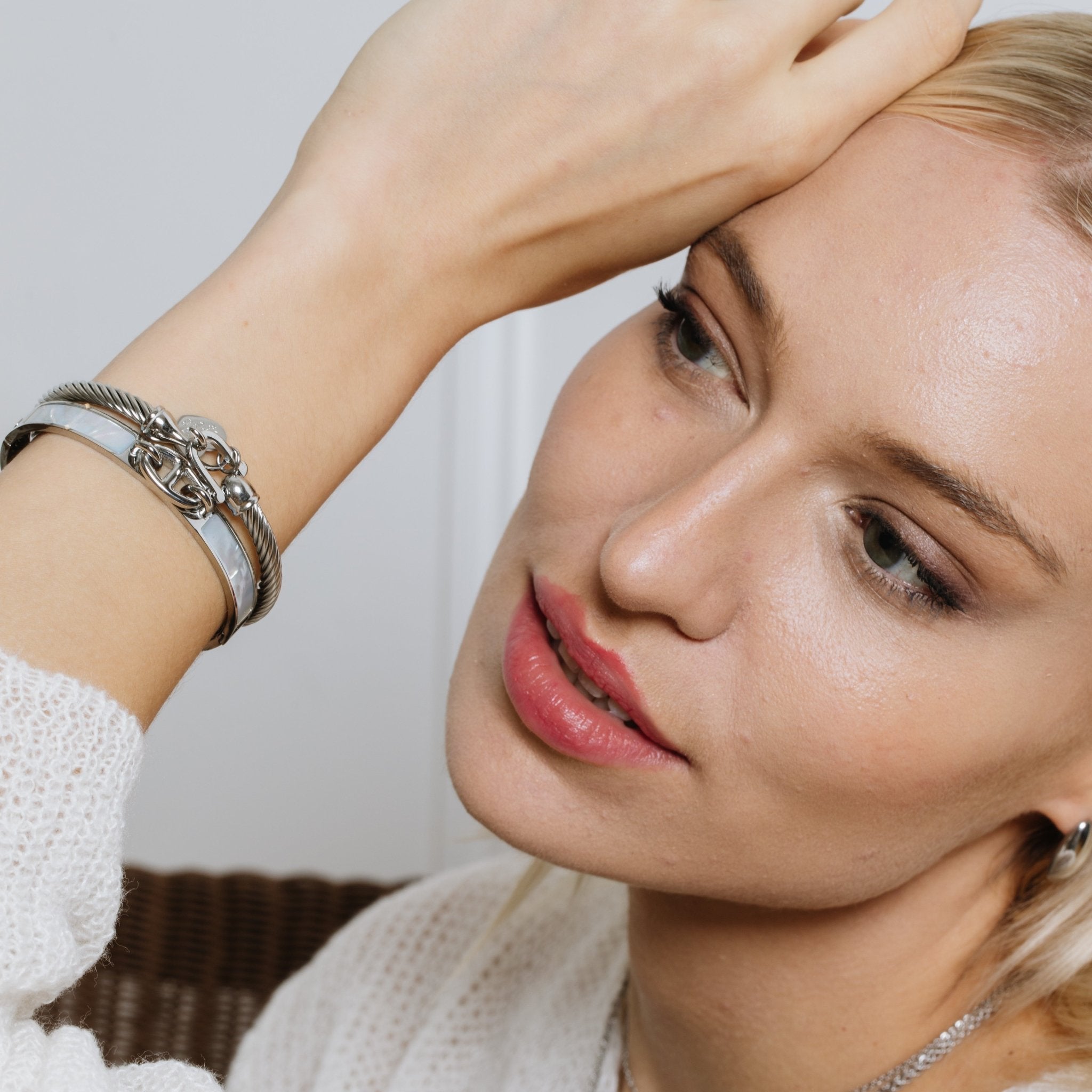 Silver Aphrodite Bangle - EzaVision - Bracelets - Silver Aphrodite Bangle - EzaVision