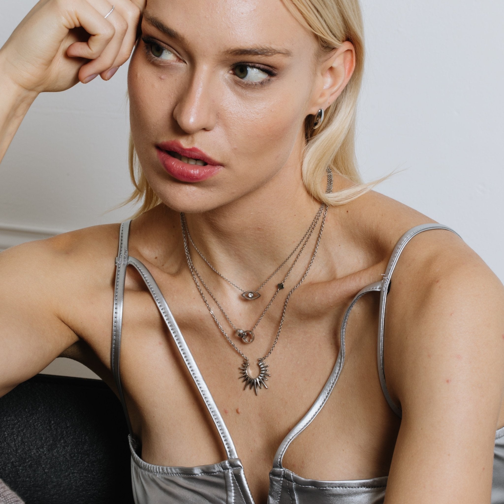 Silver Evil Eye Necklace - EzaVision - Necklace - Silver Evil Eye Necklace - EzaVision