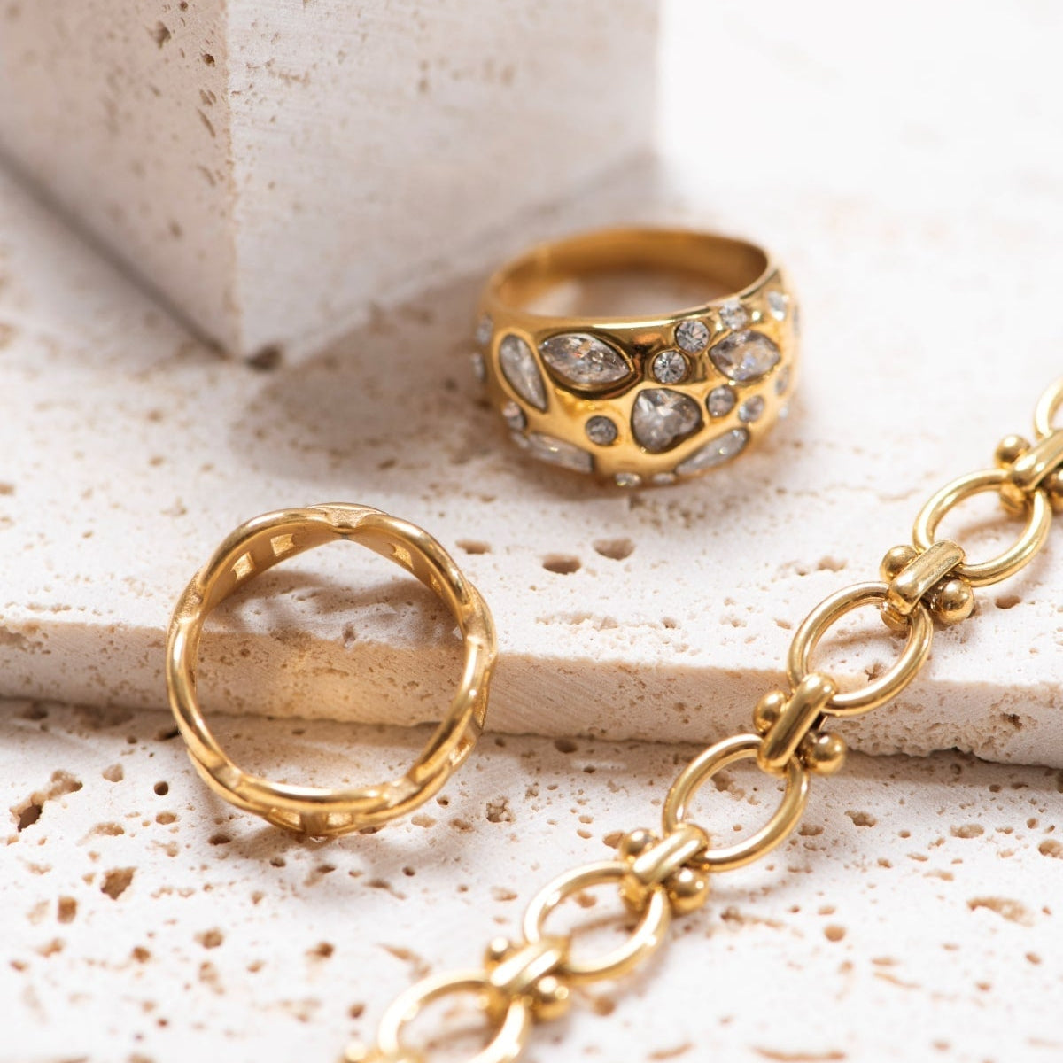 Stainless Steel Jewellery: The Perfect Blend of Durability and Affordability