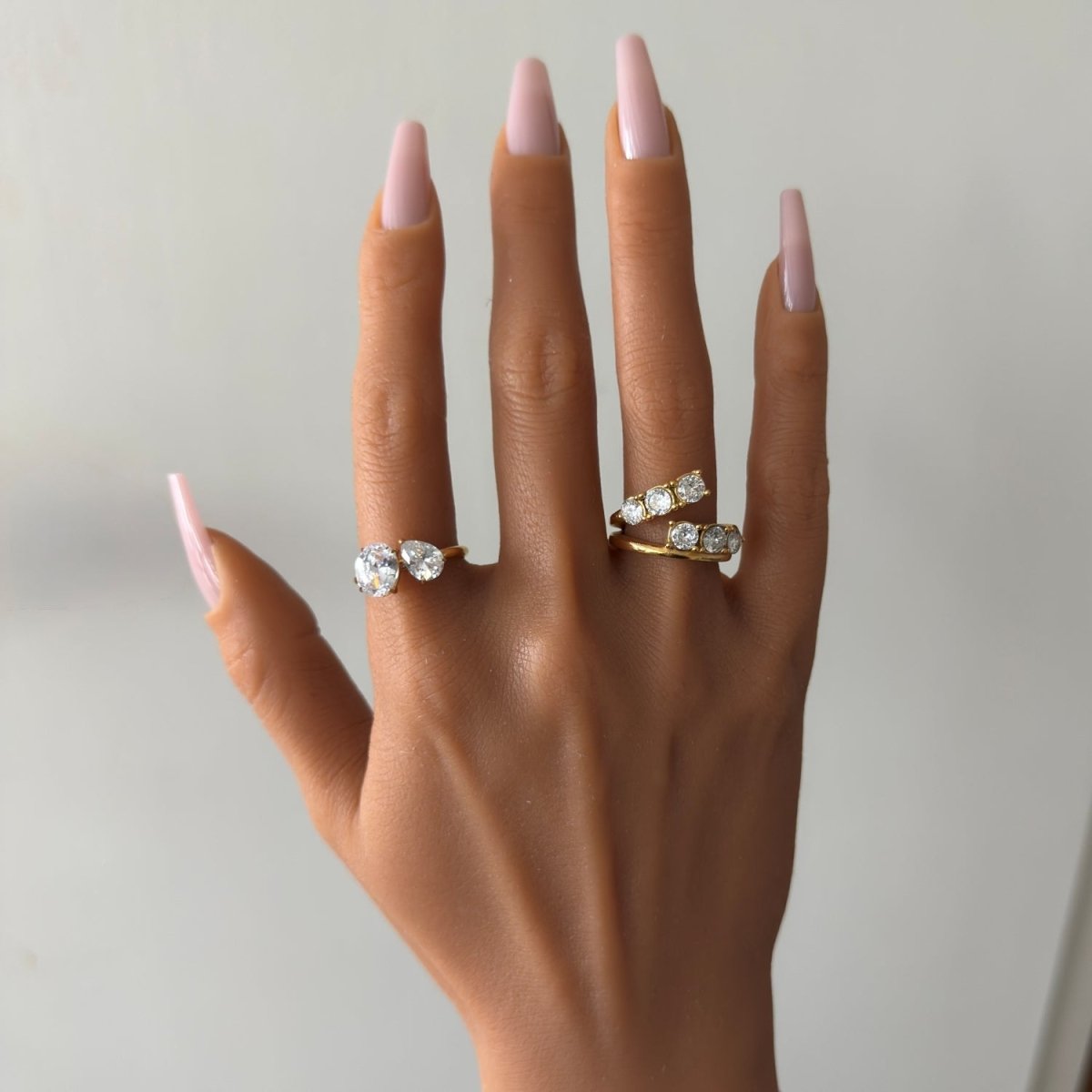 Anna Ring - EzaVision - Ring - Anna Ring