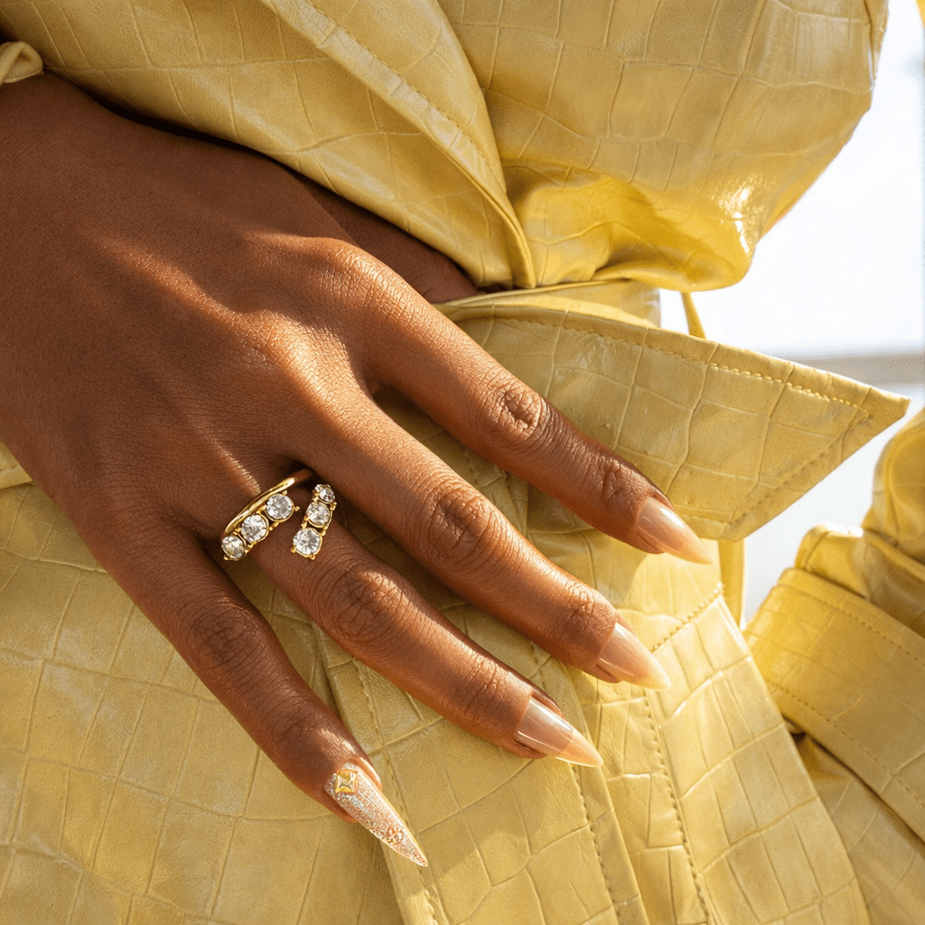 Anna Ring - EzaVision - Ring - Anna Ring