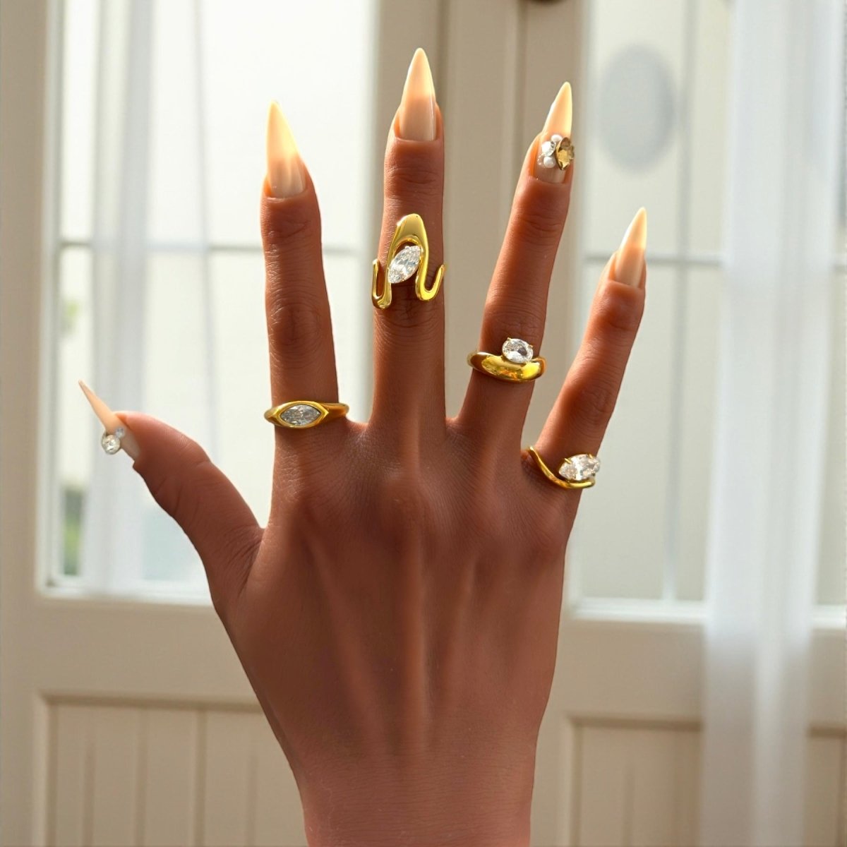Eleanor Ring - EzaVision - Ring - Eleanor Ring