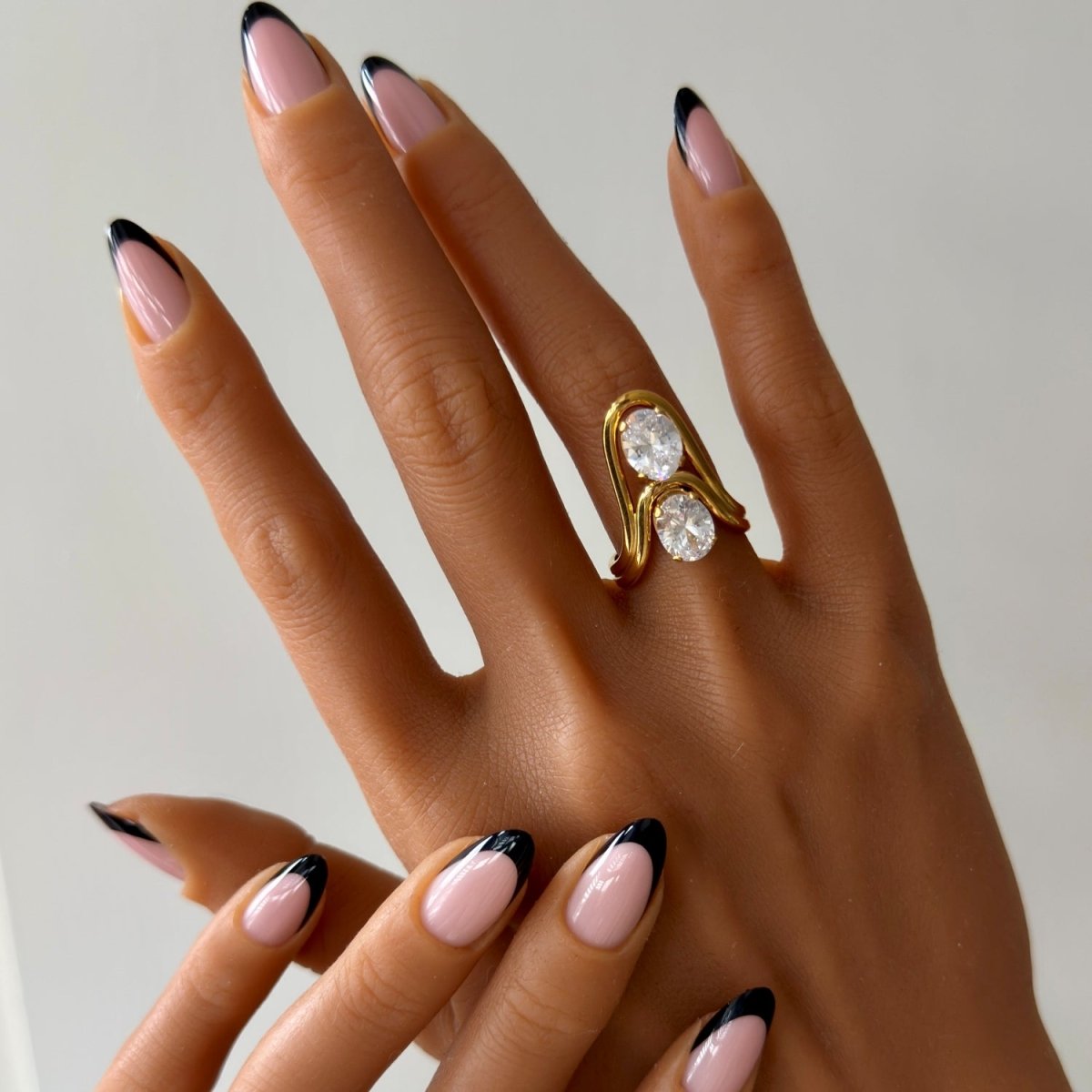 Holly Ring - EzaVision - Ring - Holly Ring