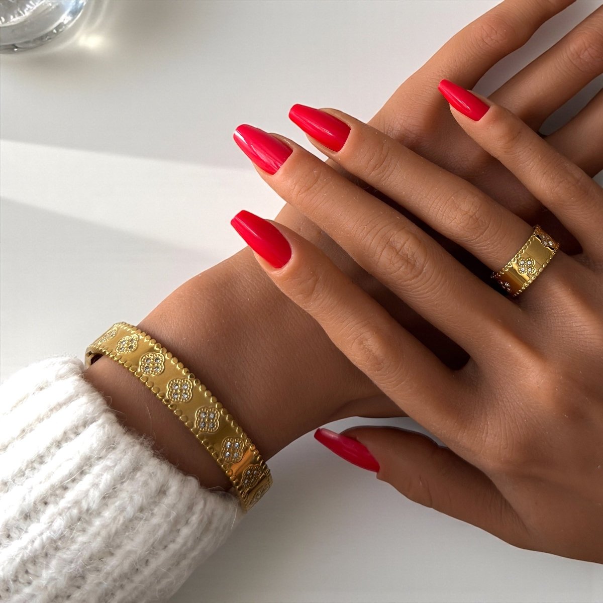 SAVE £10 with Clover Bundle Set - EzaVision - Set - SAVE £10 with Clover Bundle Set