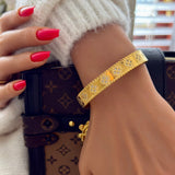 SAVE £10 with Clover Bundle Set - EzaVision - Set - SAVE £10 with Clover Bundle Set