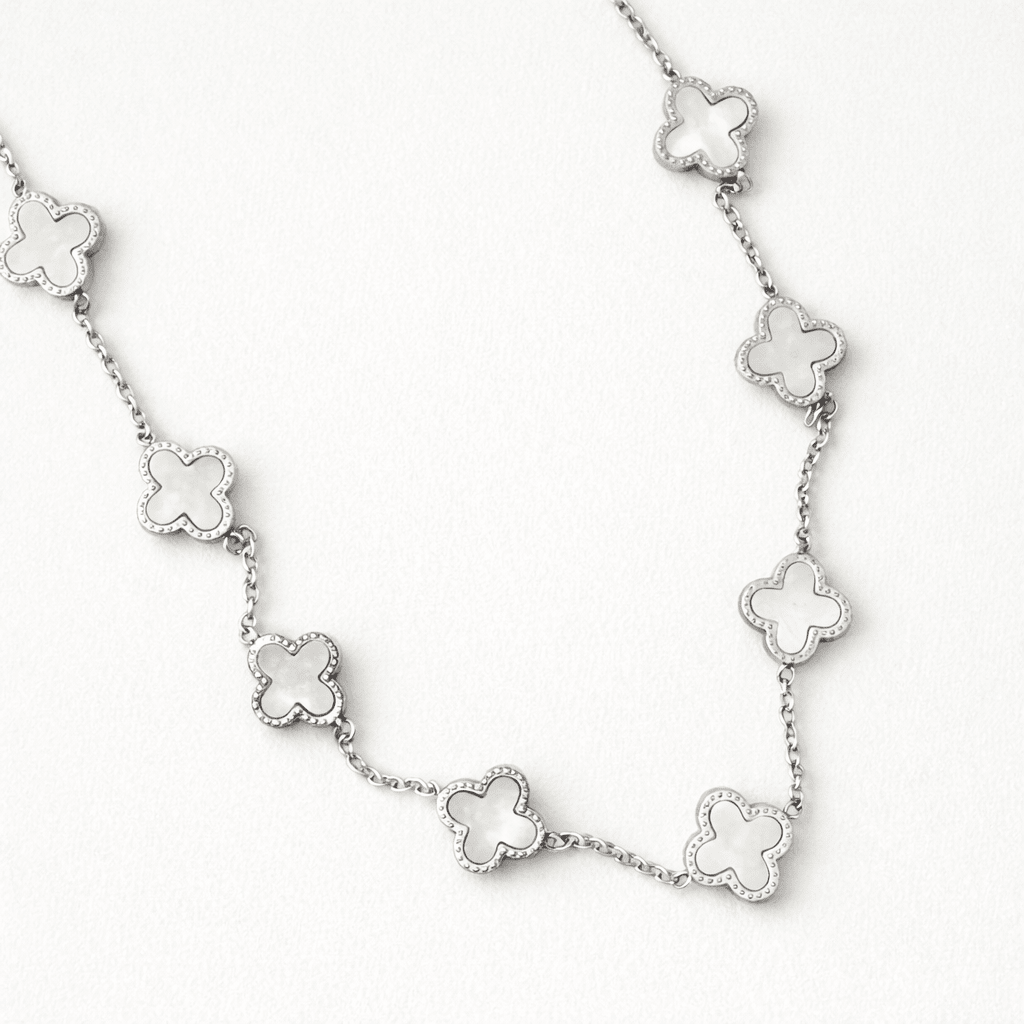 Silver Clover Necklace - EzaVision - Necklace - Silver Clover Necklace