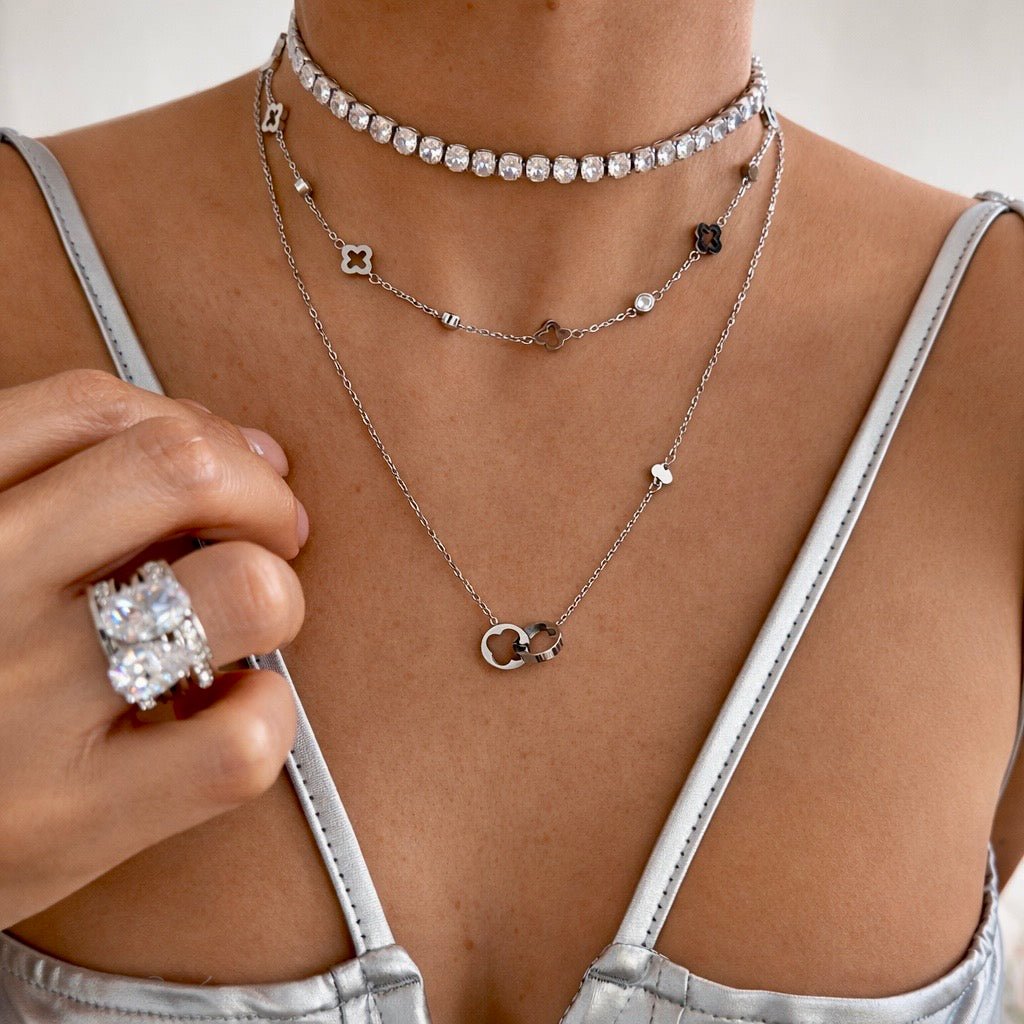 Silver Clover Necklace - EzaVision - Necklace - Silver Clover Necklace