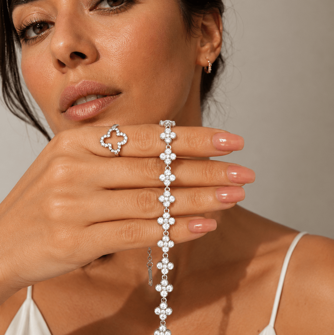 Silver Clover Ring - EzaVision - Ring - Silver Clover Ring